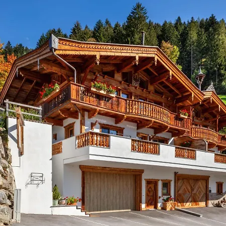 Altholz By Interhome