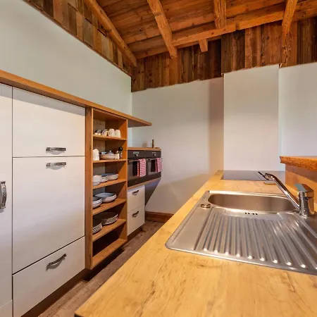 Altholz By Interhome